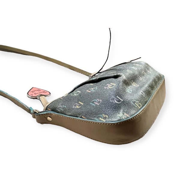 DOONEY & BOURKE " IT " Signature Monogram Coated Leather Small Hobo Purse - Picture 6 of 10